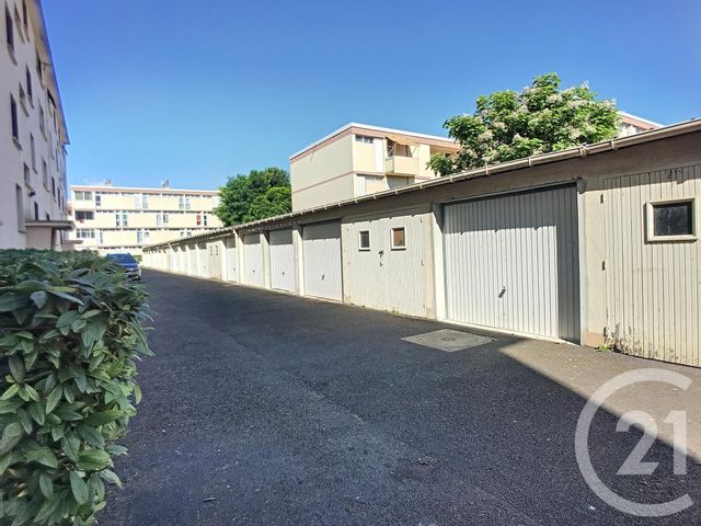 Afficher la photo en grand Appartement F4 à vendre - 4 pièces - 67.17 m2 - ARGENTEUIL - 95 - ILE-DE-FRANCE - Century 21 Promo 95