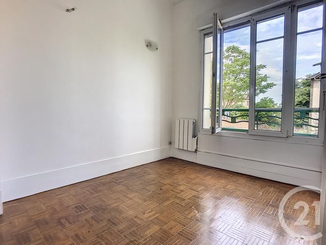 Afficher la photo en grand Appartement F4 à vendre - 5 pièces - 68.69 m2 - ARGENTEUIL - 95 - ILE-DE-FRANCE - Century 21 Promo 95