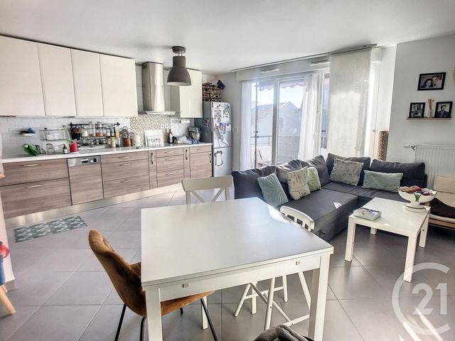 Appartement F3 à vendre - 3 pièces - 53.3 m2 - ARGENTEUIL - 95 - ILE-DE-FRANCE - Century 21 Promo 95