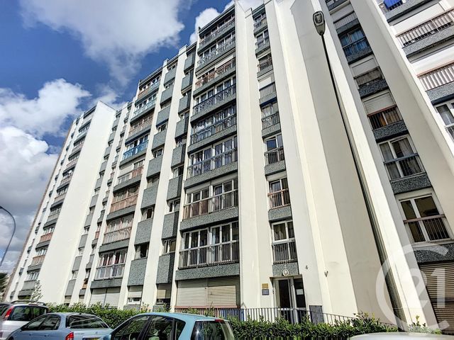 Afficher la photo en grand Appartement F2 à vendre - 2 pièces - 43.98 m2 - ARGENTEUIL - 95 - ILE-DE-FRANCE - Century 21 Promo 95