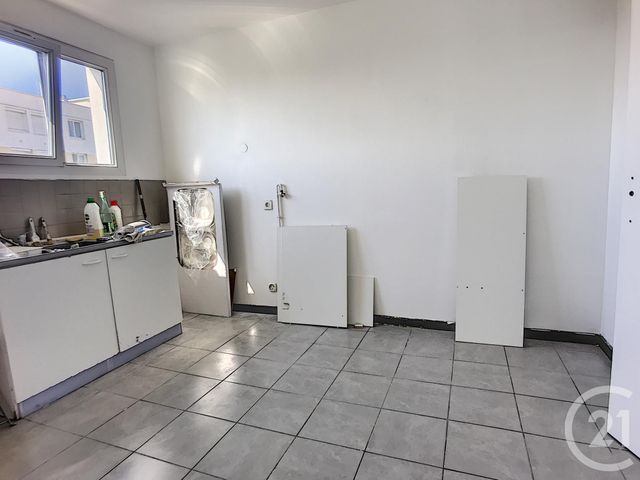 Afficher la photo en grand Appartement F2 à vendre - 2 pièces - 43.98 m2 - ARGENTEUIL - 95 - ILE-DE-FRANCE - Century 21 Promo 95