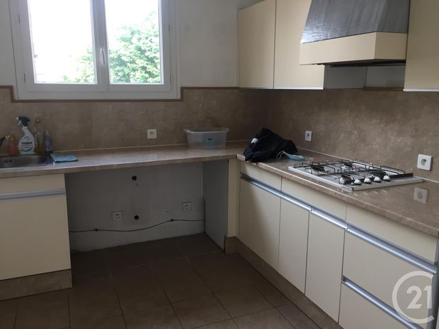 Afficher la photo en grand Appartement F5 à louer - 4 pièces - 98.11 m2 - ARGENTEUIL - 95 - ILE-DE-FRANCE - Century 21 Promo 95