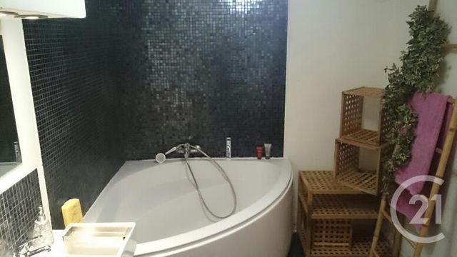 Appartement F2 à vendre - 6 pièces - 106.74 m2 - ARGENTEUIL - 95 - ILE-DE-FRANCE - Century 21 Promo 95