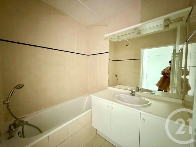 Appartement F2 à vendre - 2 pièces - 46.16 m2 - ARGENTEUIL - 95 - ILE-DE-FRANCE - Century 21 Promo 95