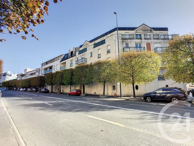 Appartement F2 à louer - 2 pièces - 57.02 m2 - ARGENTEUIL - 95 - ILE-DE-FRANCE - Century 21 Promo 95