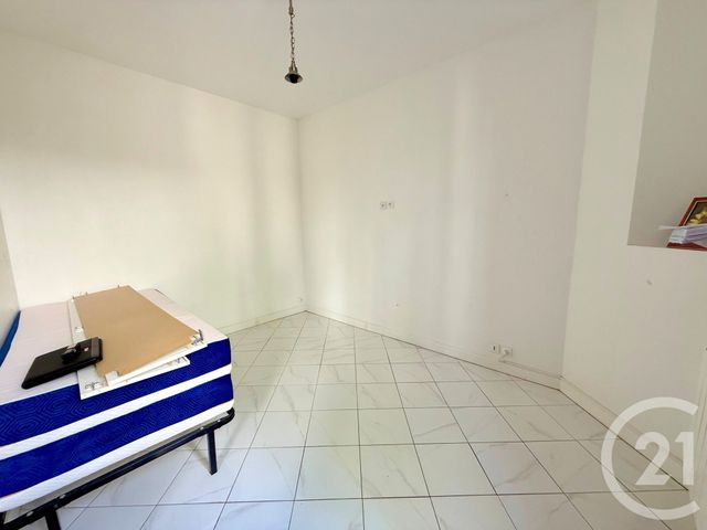 Appartement Studio à vendre - 1 pièce - 19.0 m2 - ARGENTEUIL - 95 - ILE-DE-FRANCE - Century 21 Promo 95