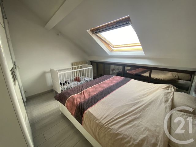 Appartement Duplex à vendre - 3 pièces - 85.3 m2 - ARGENTEUIL - 95 - ILE-DE-FRANCE - Century 21 Promo 95