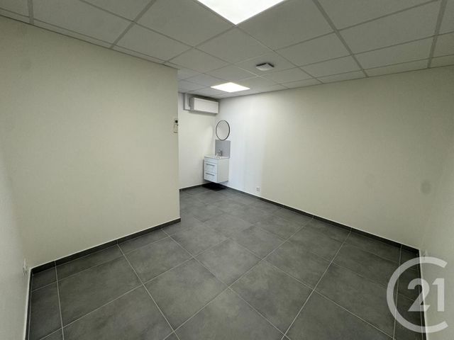 entreprise à louer - 68.06 m2 - COLOMBES - 92 - ILE-DE-FRANCE - Century 21 Promo 95