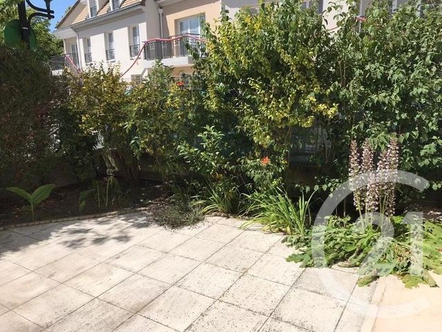 Appartement à louer - 2 pièces - 54.3 m2 - MONTESSON - 78 - ILE-DE-FRANCE - Century 21 Promo 95