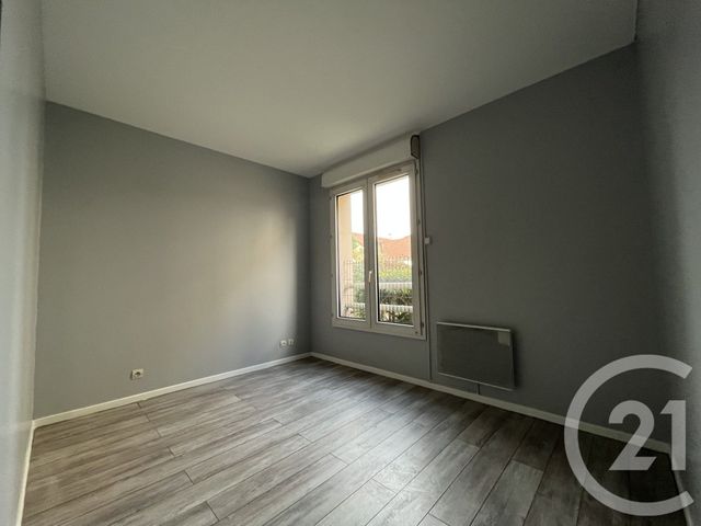 Appartement à louer - 2 pièces - 54.3 m2 - MONTESSON - 78 - ILE-DE-FRANCE - Century 21 Promo 95