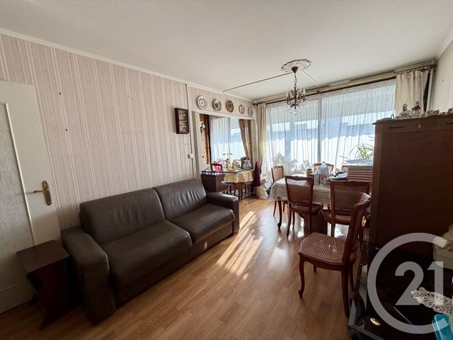 Appartement F3 à vendre - 3 pièces - 61.44 m2 - ARGENTEUIL - 95 - ILE-DE-FRANCE - Century 21 Promo 95