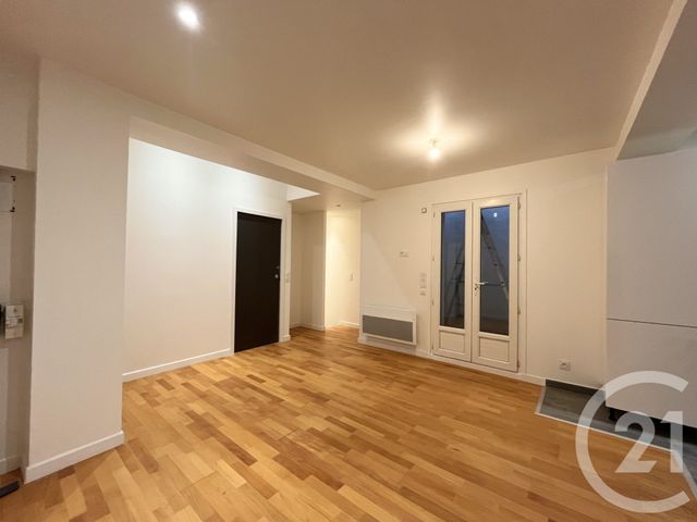 maison à louer - 3 pièces - 55.86 m2 - MONTIGNY LES CORMEILLES - 95 - ILE-DE-FRANCE - Century 21 Promo 95