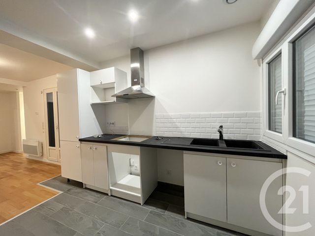 maison à louer - 3 pièces - 55.86 m2 - MONTIGNY LES CORMEILLES - 95 - ILE-DE-FRANCE - Century 21 Promo 95