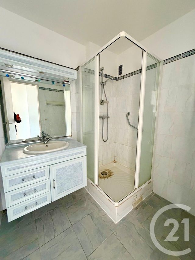 Appartement F3 à vendre - 3 pièces - 56.18 m2 - ARGENTEUIL - 95 - ILE-DE-FRANCE - Century 21 Promo 95