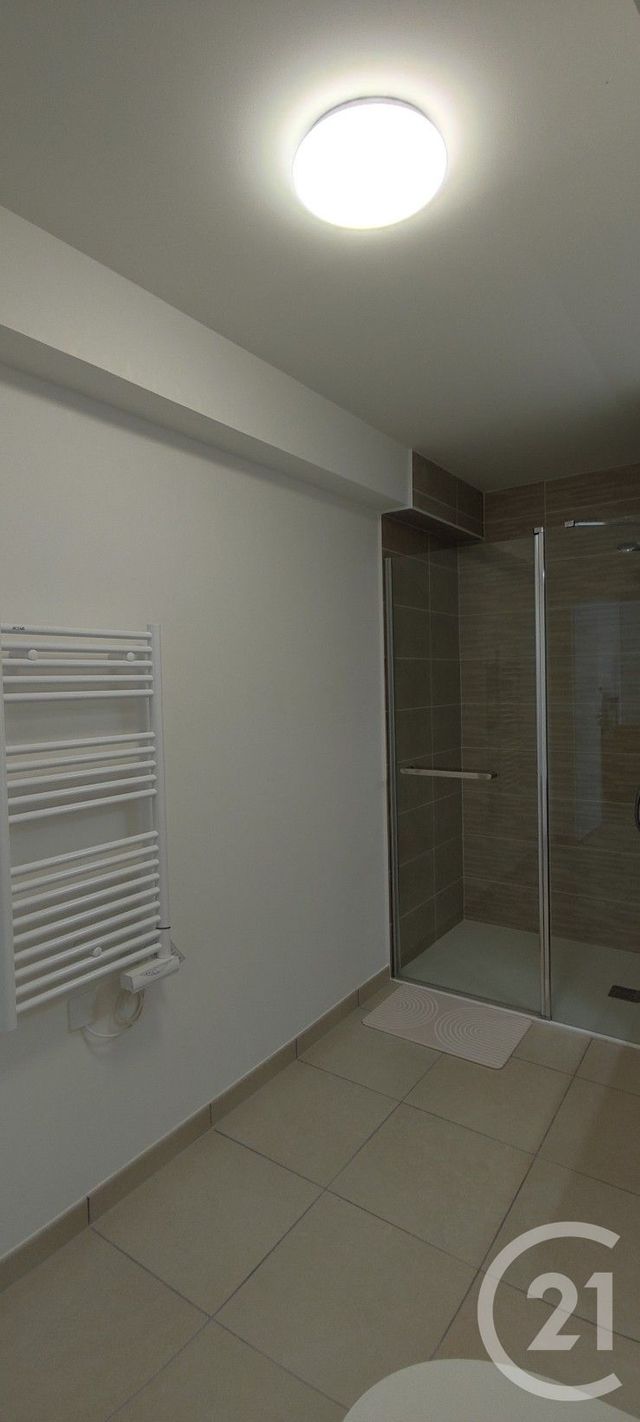 Appartement F1 à louer - 1 pièce - 30.6 m2 - CORMEILLES EN PARISIS - 95 - ILE-DE-FRANCE - Century 21 Promo 95