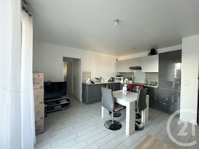 Appartement à louer - 2 pièces - 42.6 m2 - ARGENTEUIL - 95 - ILE-DE-FRANCE - Century 21 Promo 95