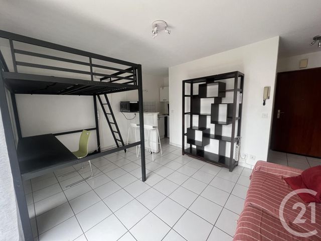 Appartement Studio à louer - 1 pièce - 21.37 m2 - SARTROUVILLE - 78 - ILE-DE-FRANCE - Century 21 Promo 95