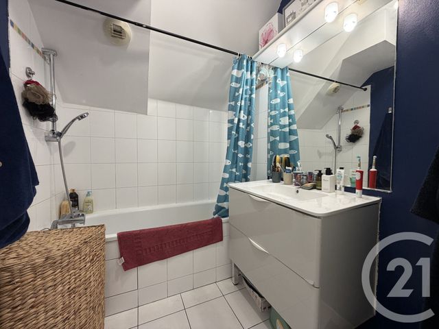 Appartement F3 à vendre - 3 pièces - 54.76 m2 - ARGENTEUIL - 95 - ILE-DE-FRANCE - Century 21 Promo 95