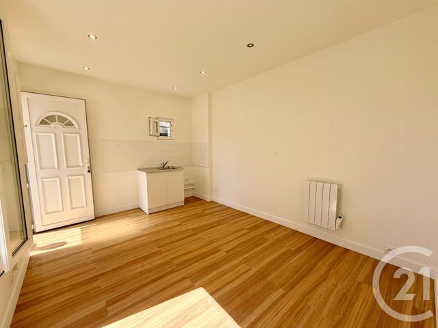 Appartement Studio à vendre - 1 pièce - 21.5 m2 - ARGENTEUIL - 95 - ILE-DE-FRANCE - Century 21 Promo 95