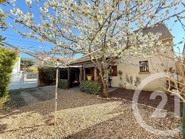 maison à louer - 6 pièces - 107.76 m2 - ARGENTEUIL - 95 - ILE-DE-FRANCE - Century 21 Promo 95