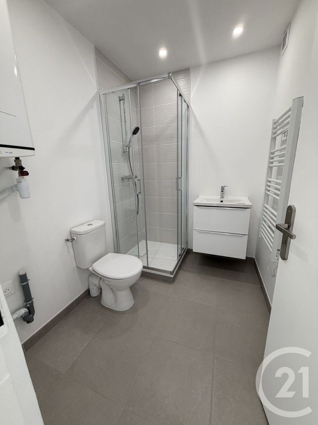 Appartement F2 à louer - 2 pièces - 35.23 m2 - MONTESSON - 78 - ILE-DE-FRANCE - Century 21 Promo 95