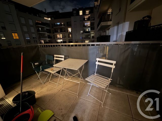 Appartement F3 à louer - 3 pièces - 61.09 m2 - SARTROUVILLE - 78 - ILE-DE-FRANCE - Century 21 Promo 95