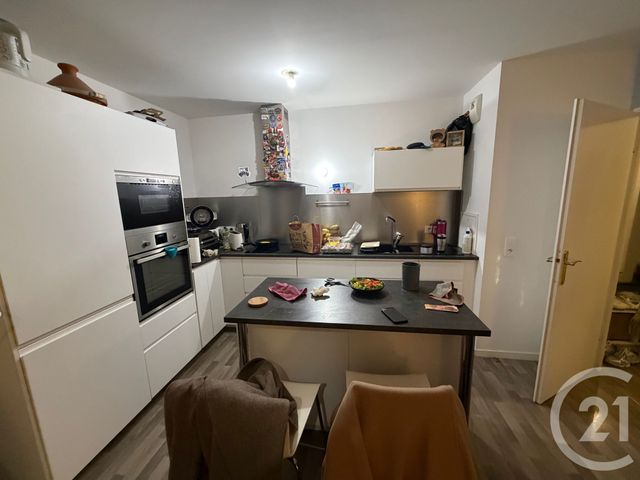 Appartement F3 à louer - 3 pièces - 61.09 m2 - SARTROUVILLE - 78 - ILE-DE-FRANCE - Century 21 Promo 95