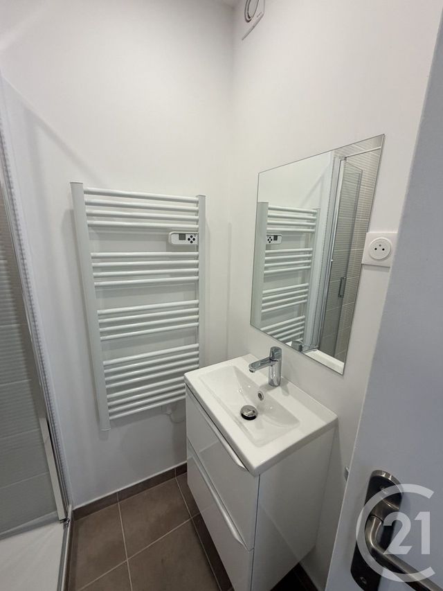 Appartement F2 à louer - 2 pièces - 36.55 m2 - MONTESSON - 78 - ILE-DE-FRANCE - Century 21 Promo 95