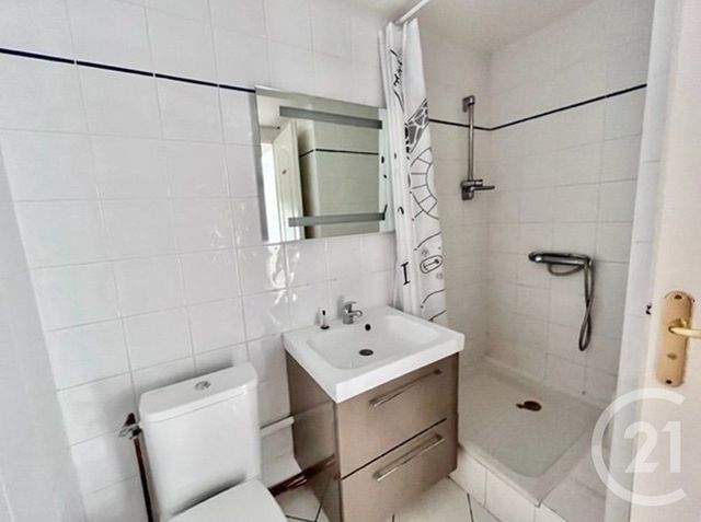 Appartement F4 à louer - 4 pièces - 85.43 m2 - SARTROUVILLE - 78 - ILE-DE-FRANCE - Century 21 Promo 95