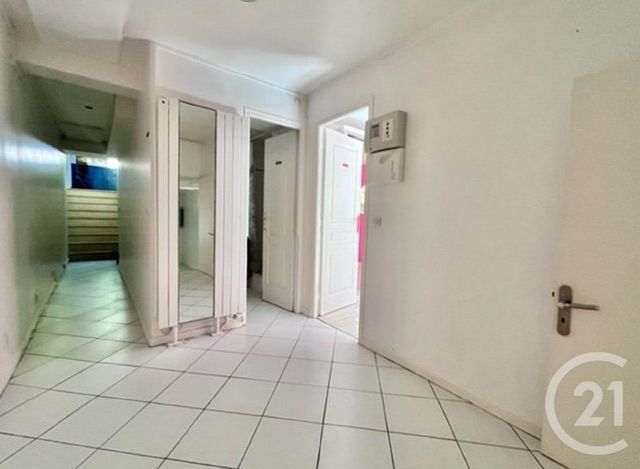 Appartement F4 à louer - 4 pièces - 85.43 m2 - SARTROUVILLE - 78 - ILE-DE-FRANCE - Century 21 Promo 95