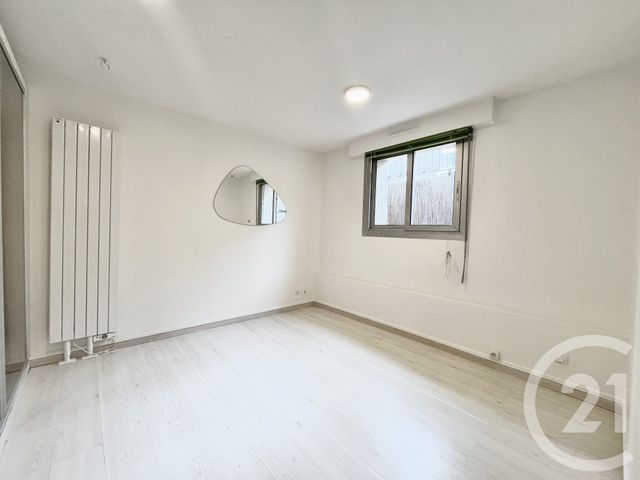 Appartement F4 à louer - 4 pièces - 85.43 m2 - SARTROUVILLE - 78 - ILE-DE-FRANCE - Century 21 Promo 95