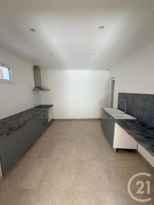 Appartement F1 à louer - 2 pièces - 47.91 m2 - MONTESSON - 78 - ILE-DE-FRANCE - Century 21 Promo 95