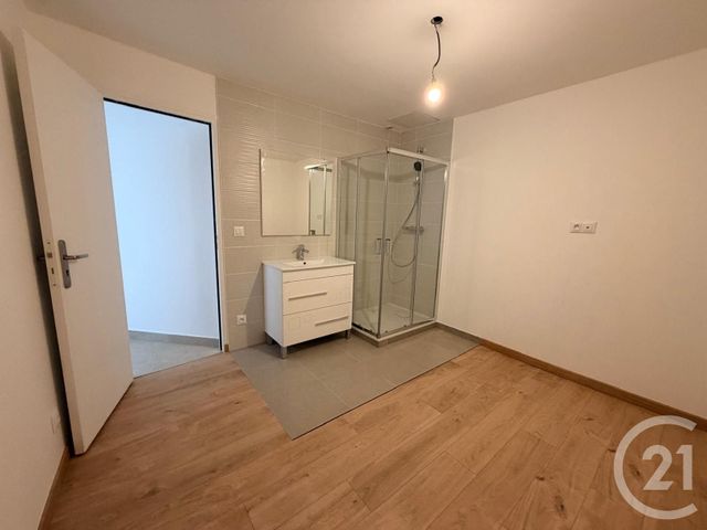 Appartement F1 à louer - 2 pièces - 47.91 m2 - MONTESSON - 78 - ILE-DE-FRANCE - Century 21 Promo 95