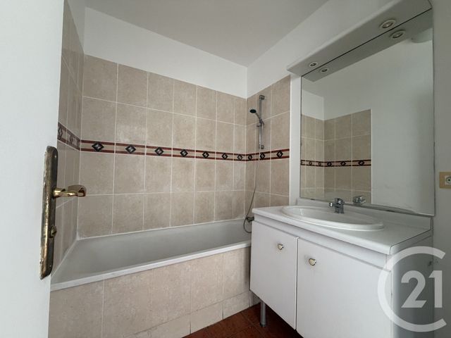Appartement F2 à vendre - 2 pièces - 43.91 m2 - ARGENTEUIL - 95 - ILE-DE-FRANCE - Century 21 Promo 95