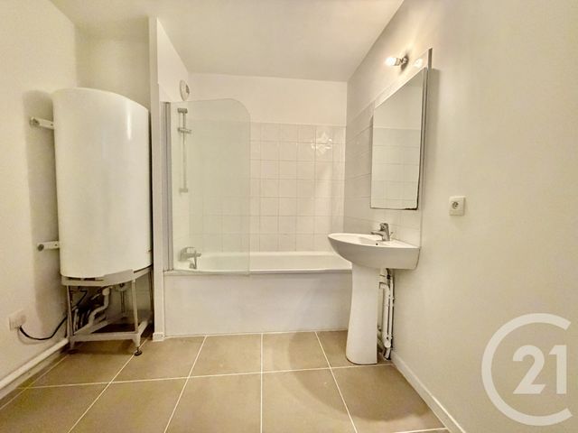 Appartement T3 à vendre - 3 pièces - 58.34 m2 - ARGENTEUIL - 95 - ILE-DE-FRANCE - Century 21 Promo 95