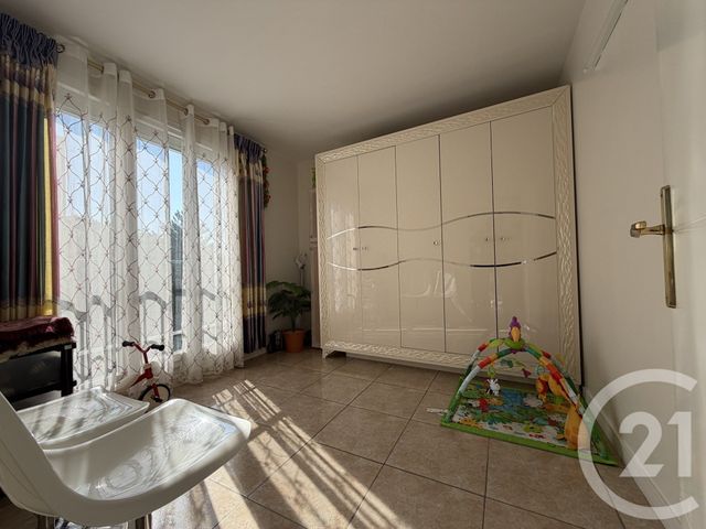Appartement F4 à vendre - 4 pièces - 68.12 m2 - ARGENTEUIL - 95 - ILE-DE-FRANCE - Century 21 Promo 95