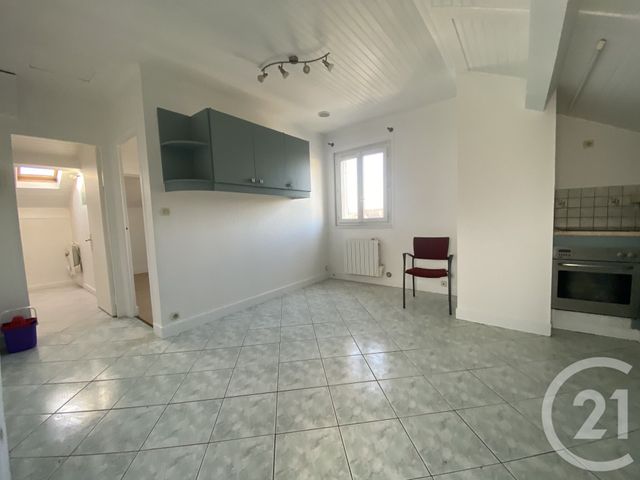 Appartement F2 à louer - 2 pièces - 32.3 m2 - ARGENTEUIL - 95 - ILE-DE-FRANCE - Century 21 Promo 95